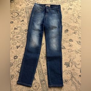 Gap skinny Jean - size 27 - new!